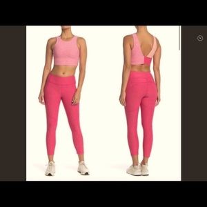 Outdoor Voices EUC Pink Leggings Sz S